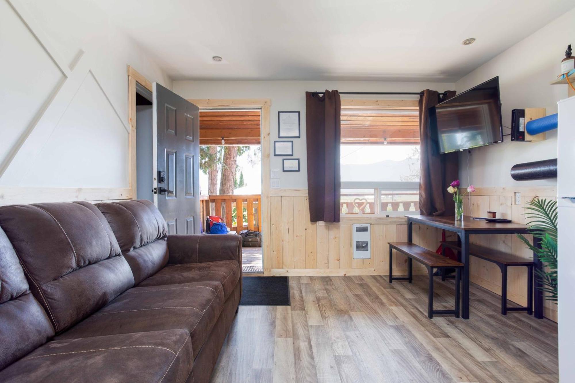 The Valley View Cabins And Event Center Creston Eksteriør bilde