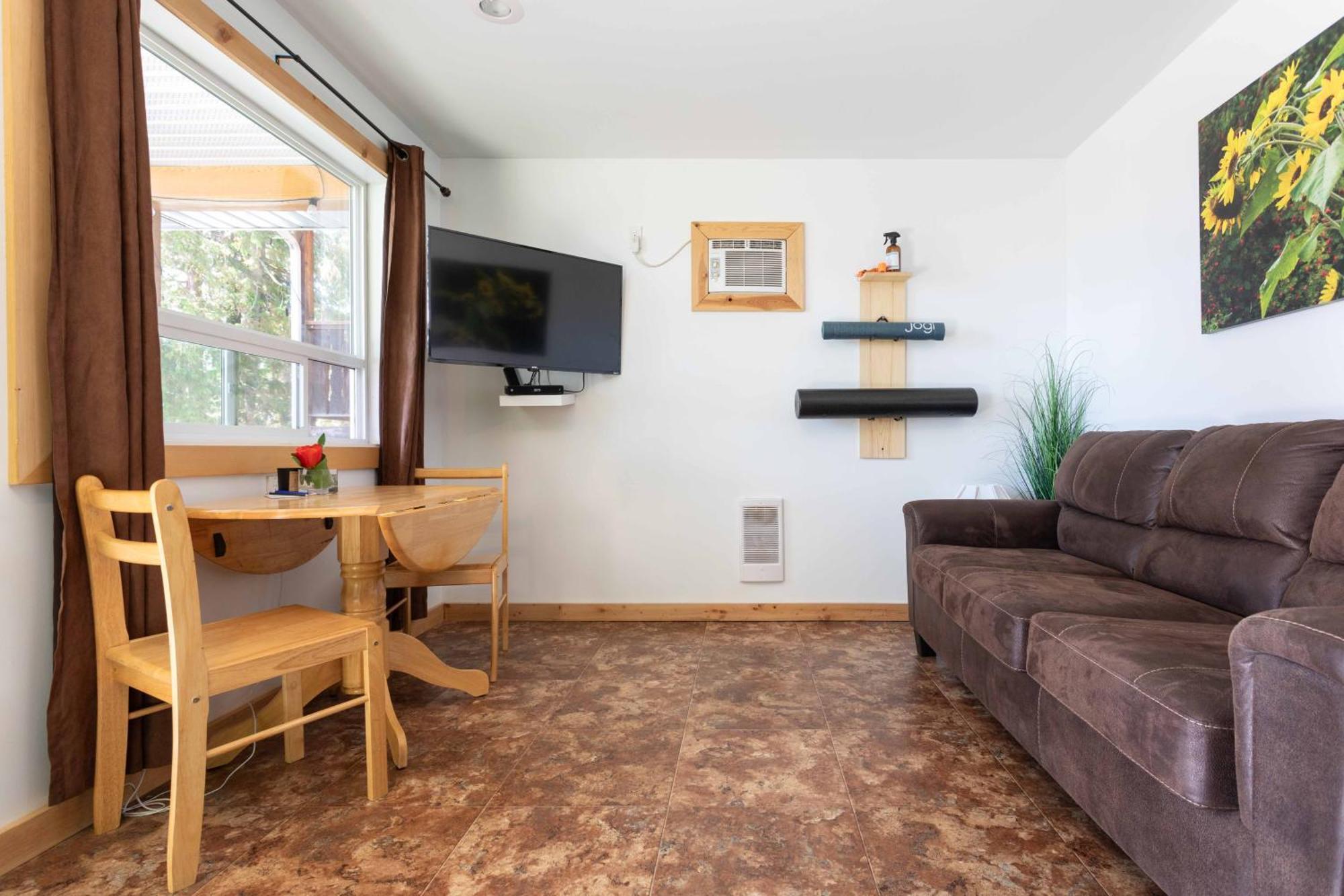 The Valley View Cabins And Event Center Creston Eksteriør bilde