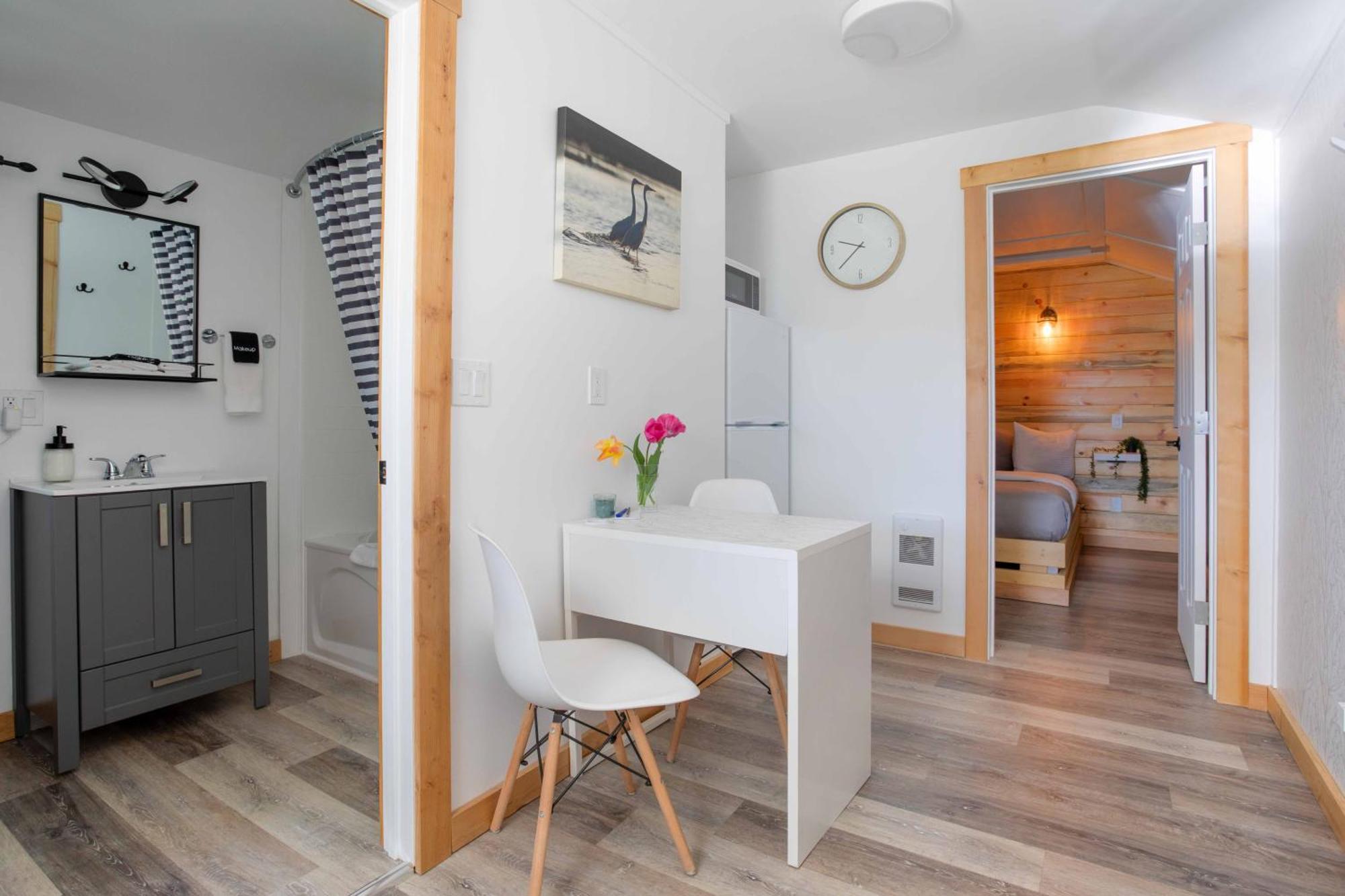 The Valley View Cabins And Event Center Creston Eksteriør bilde