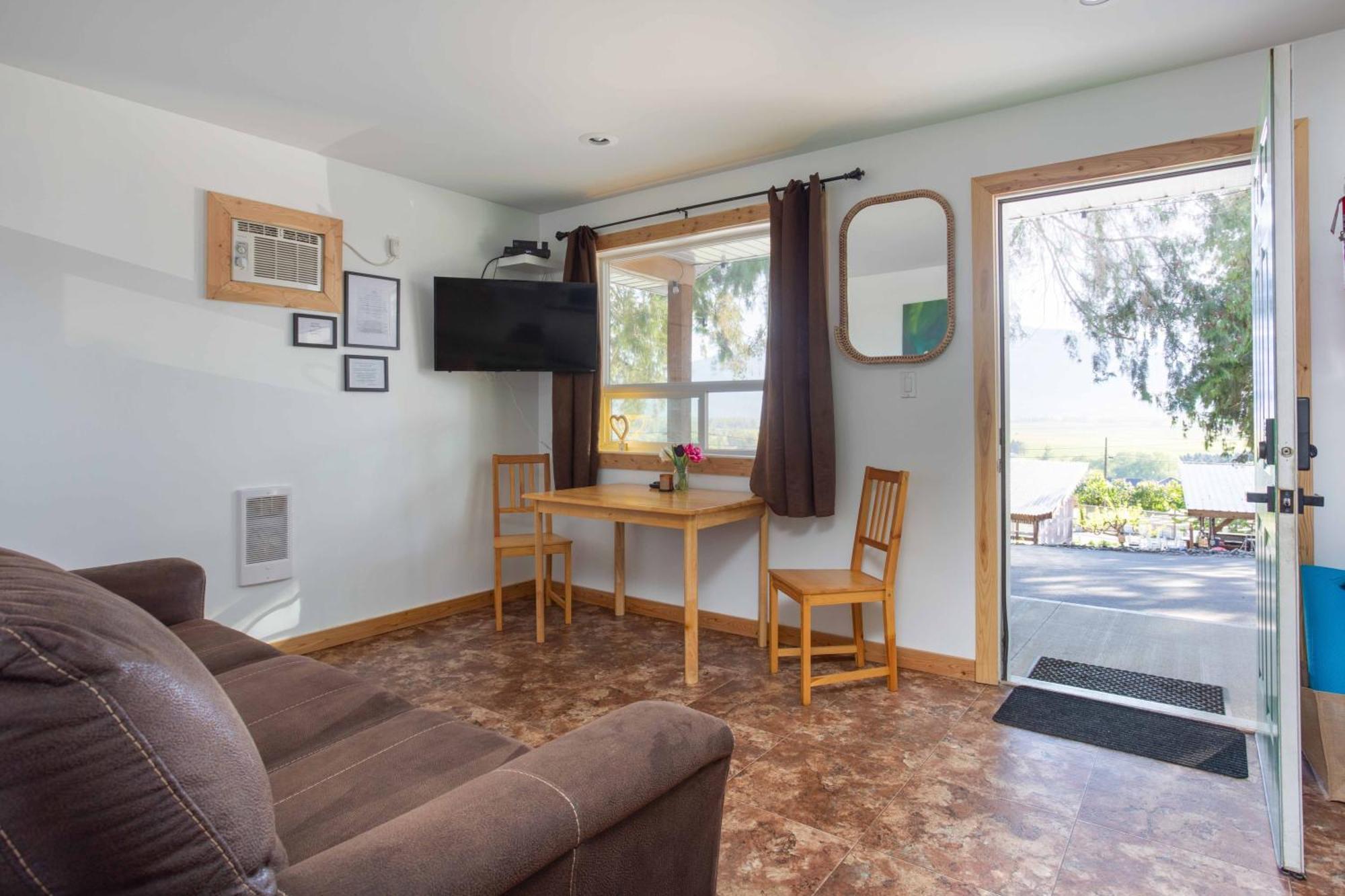 The Valley View Cabins And Event Center Creston Eksteriør bilde