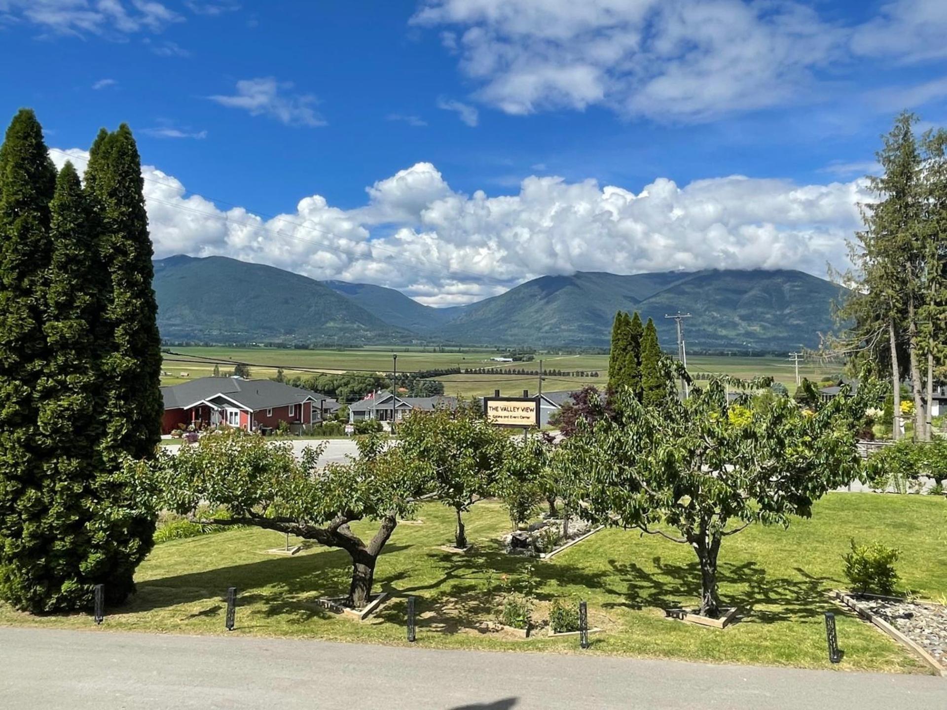 The Valley View Cabins And Event Center Creston Eksteriør bilde
